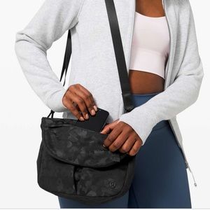 Brand new a lululemon All night festival bag